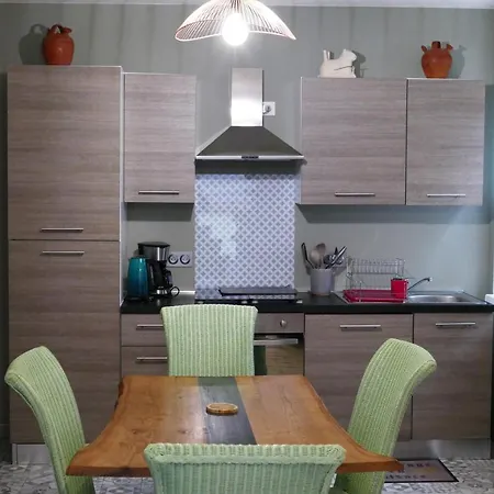 Le Des Sources: Nature, Randonnees, Detente. Oberbronn